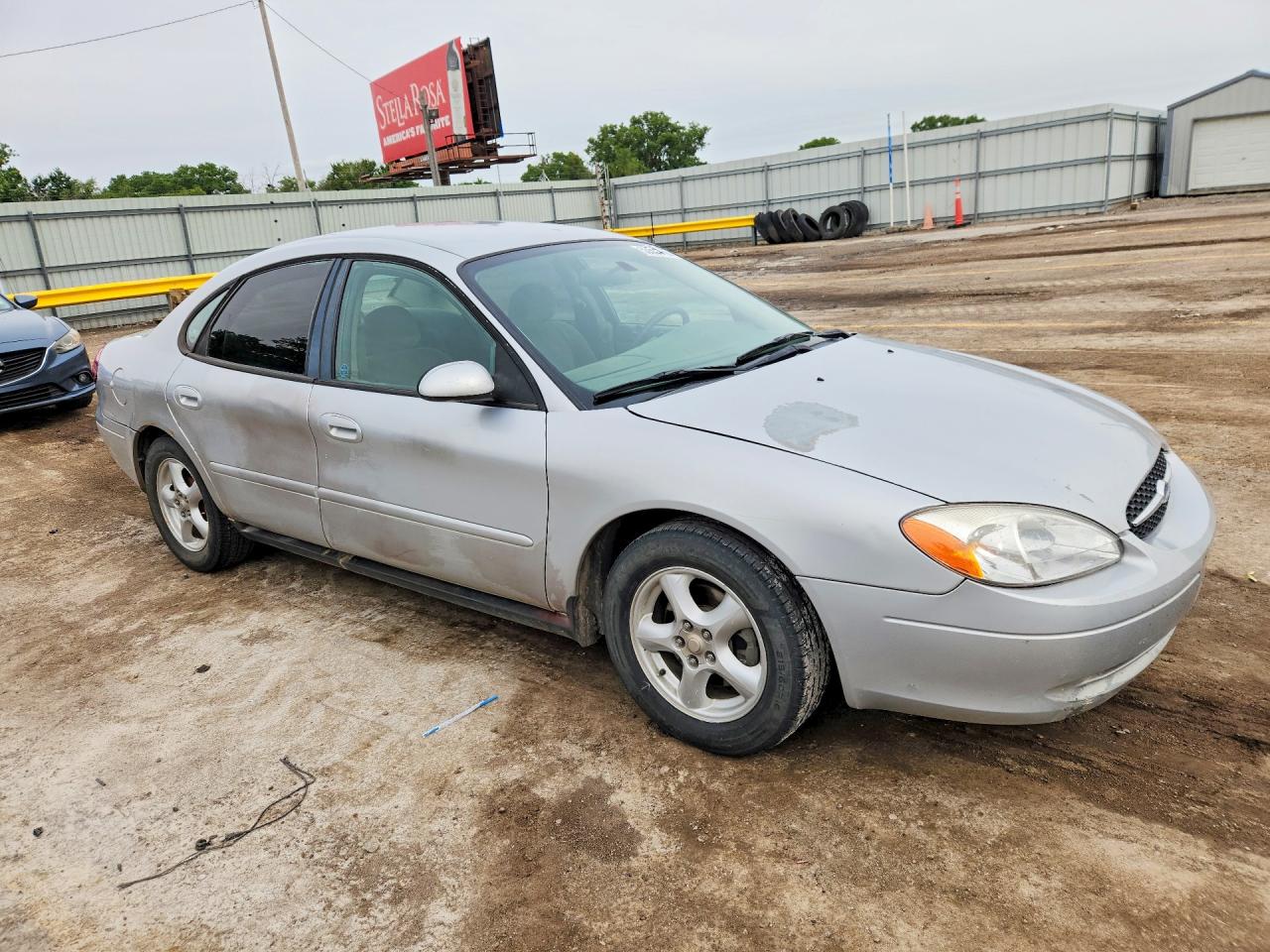 Ford Taurus Ses