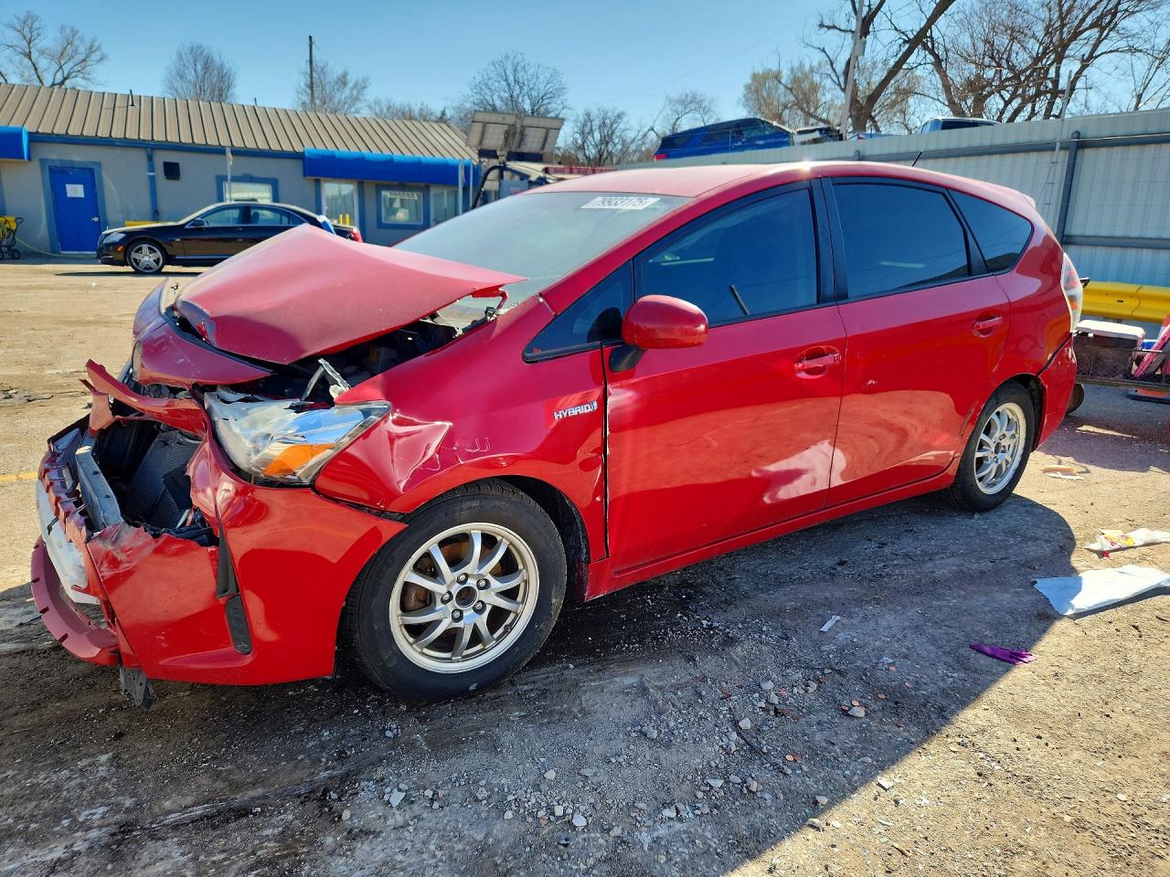 Salvage Toyota Prius v Image