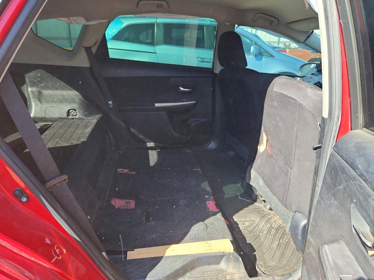 Toyota Prius v Two