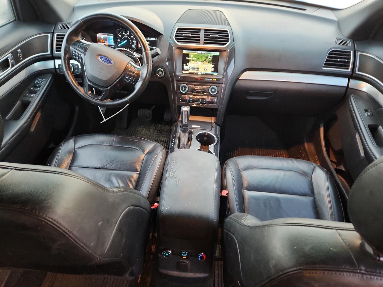 Ford Explorer Xlt