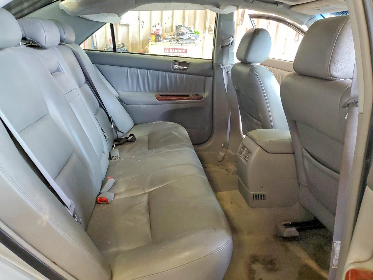 Toyota Camry Xle V6