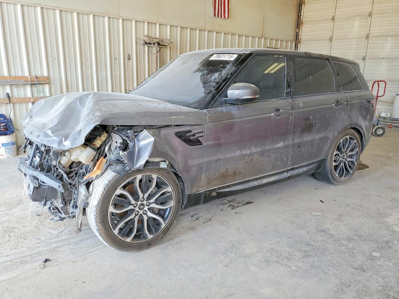 Salvage Land Rover Range Rover Image