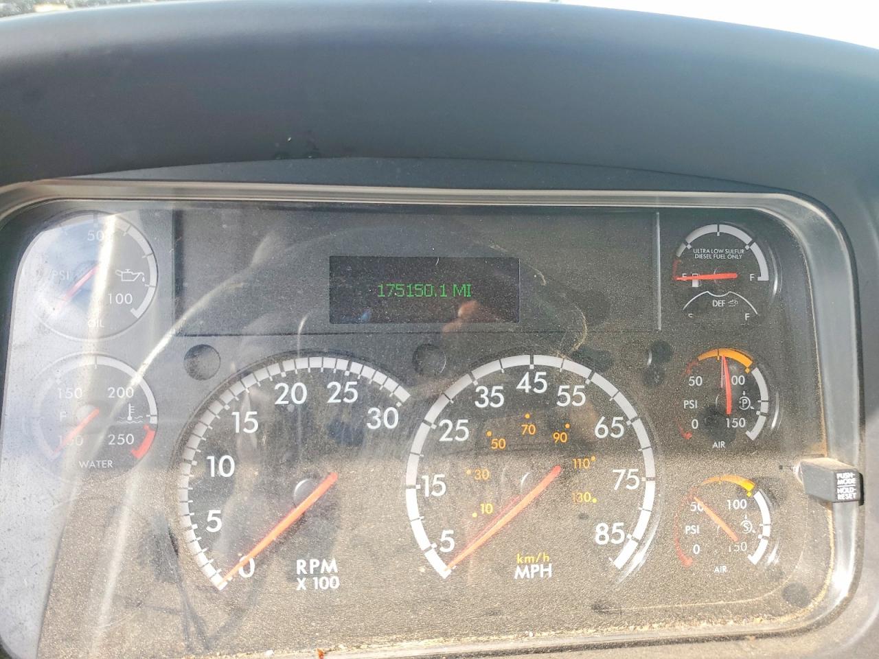 Freightliner M2 106 Medium Duty