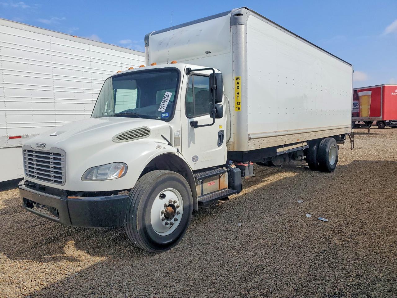Salvage Freightliner M2 Image