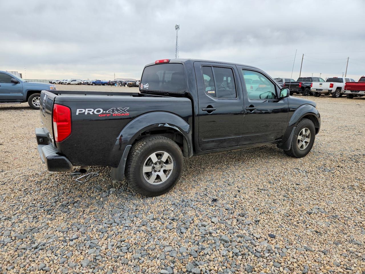 Nissan Frontier Se V6
