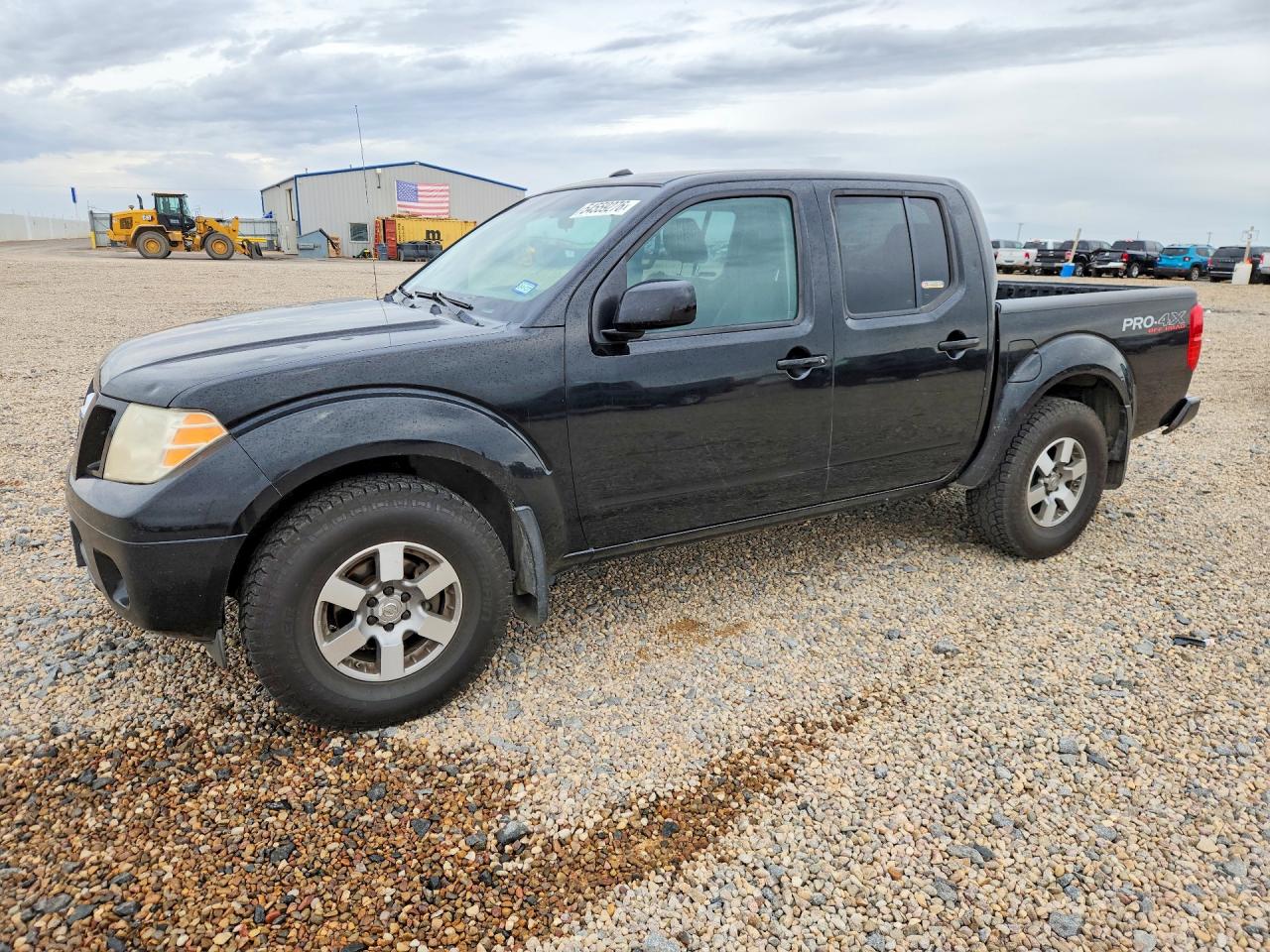 Salvage Nissan Frontier Image