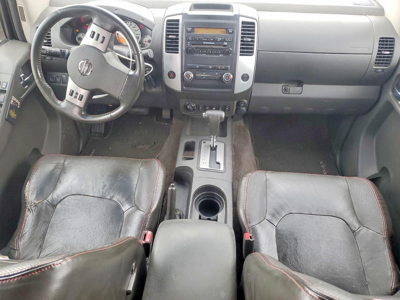 Nissan Frontier Se V6