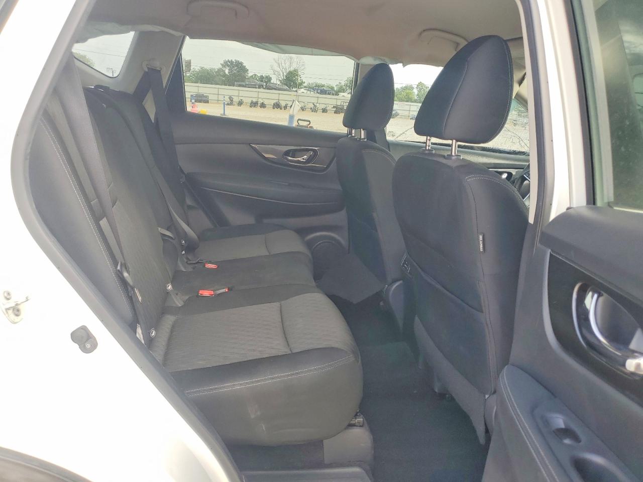 Nissan Rogue Sv