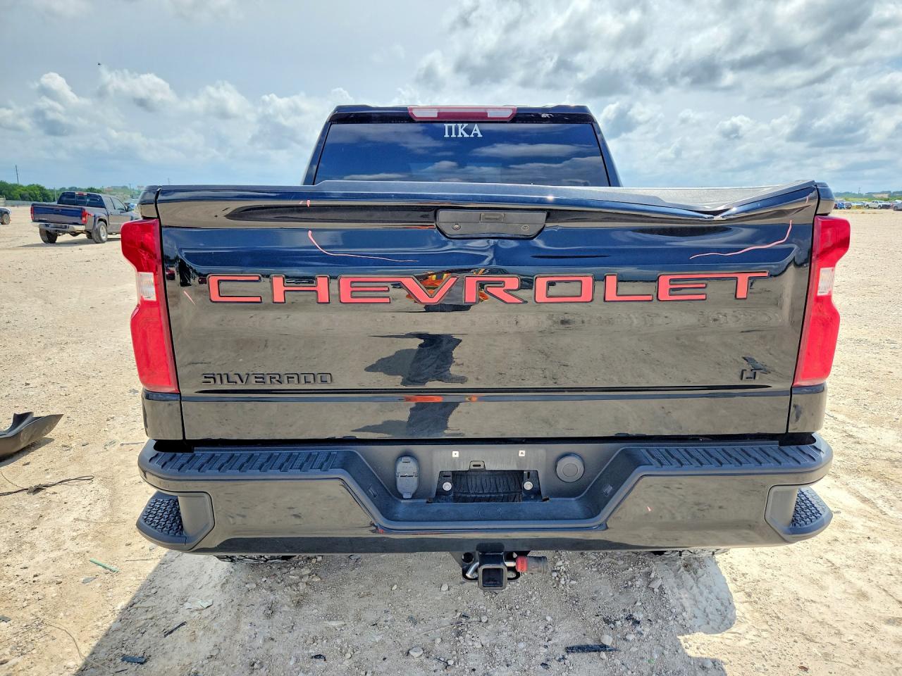 Chevrolet Silverado C1500 Custom