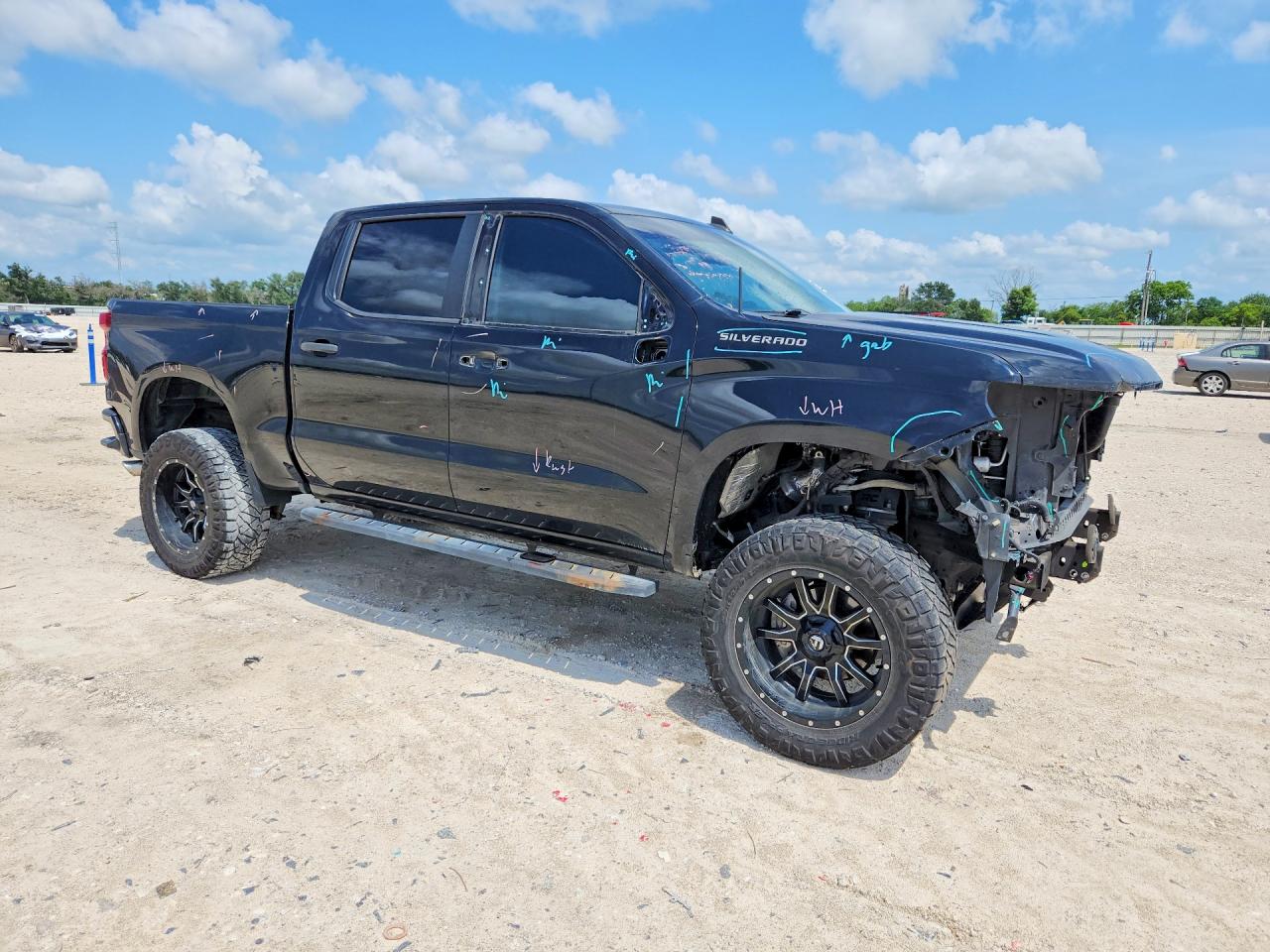 Chevrolet Silverado C1500 Custom