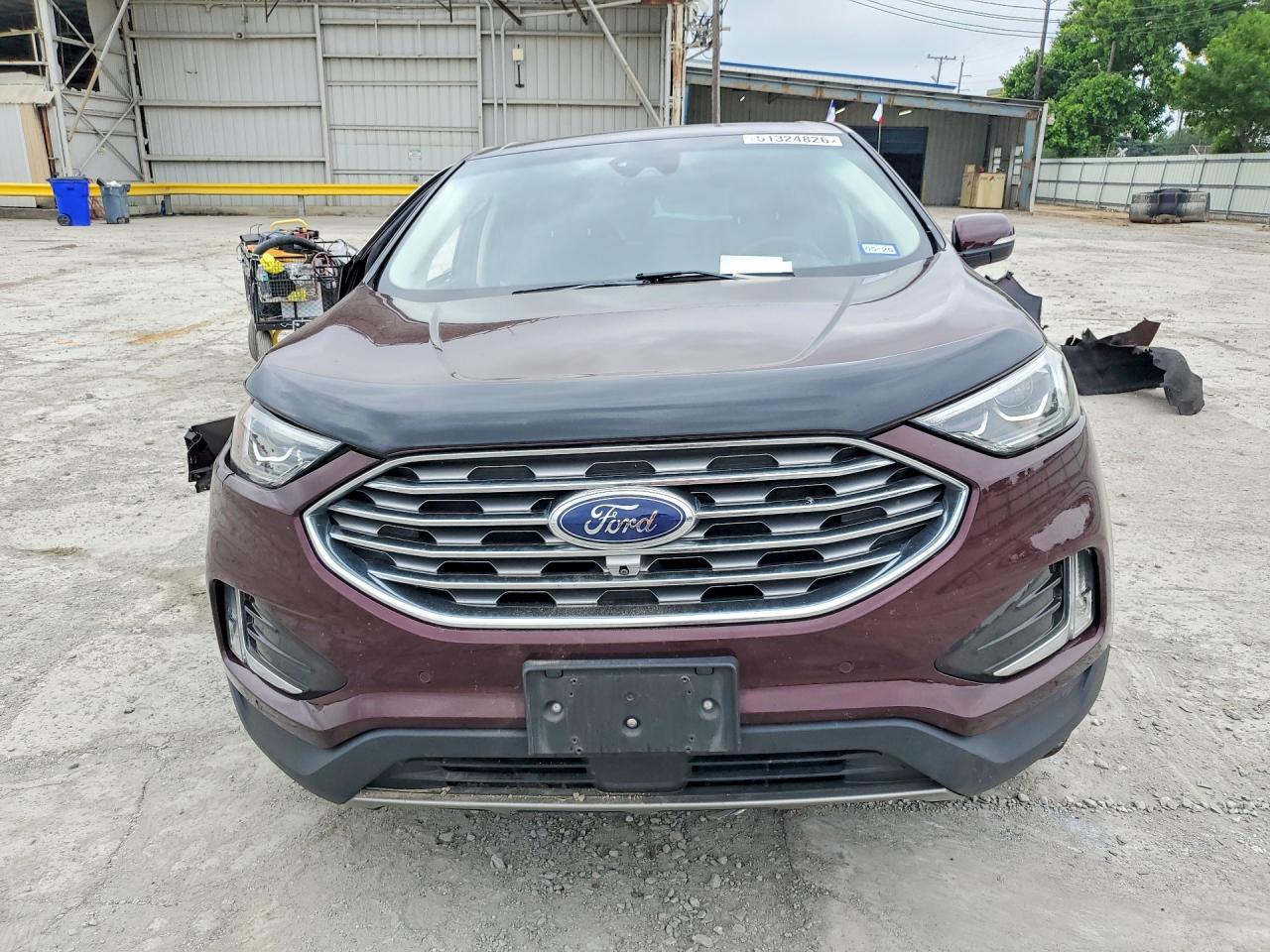 Ford Edge Titanium