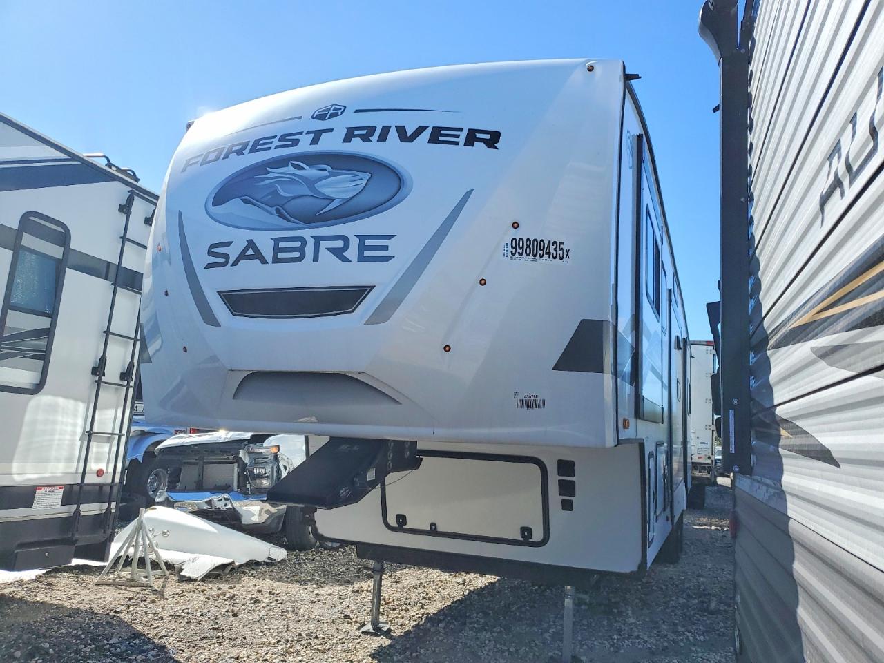 Forest River Sabre