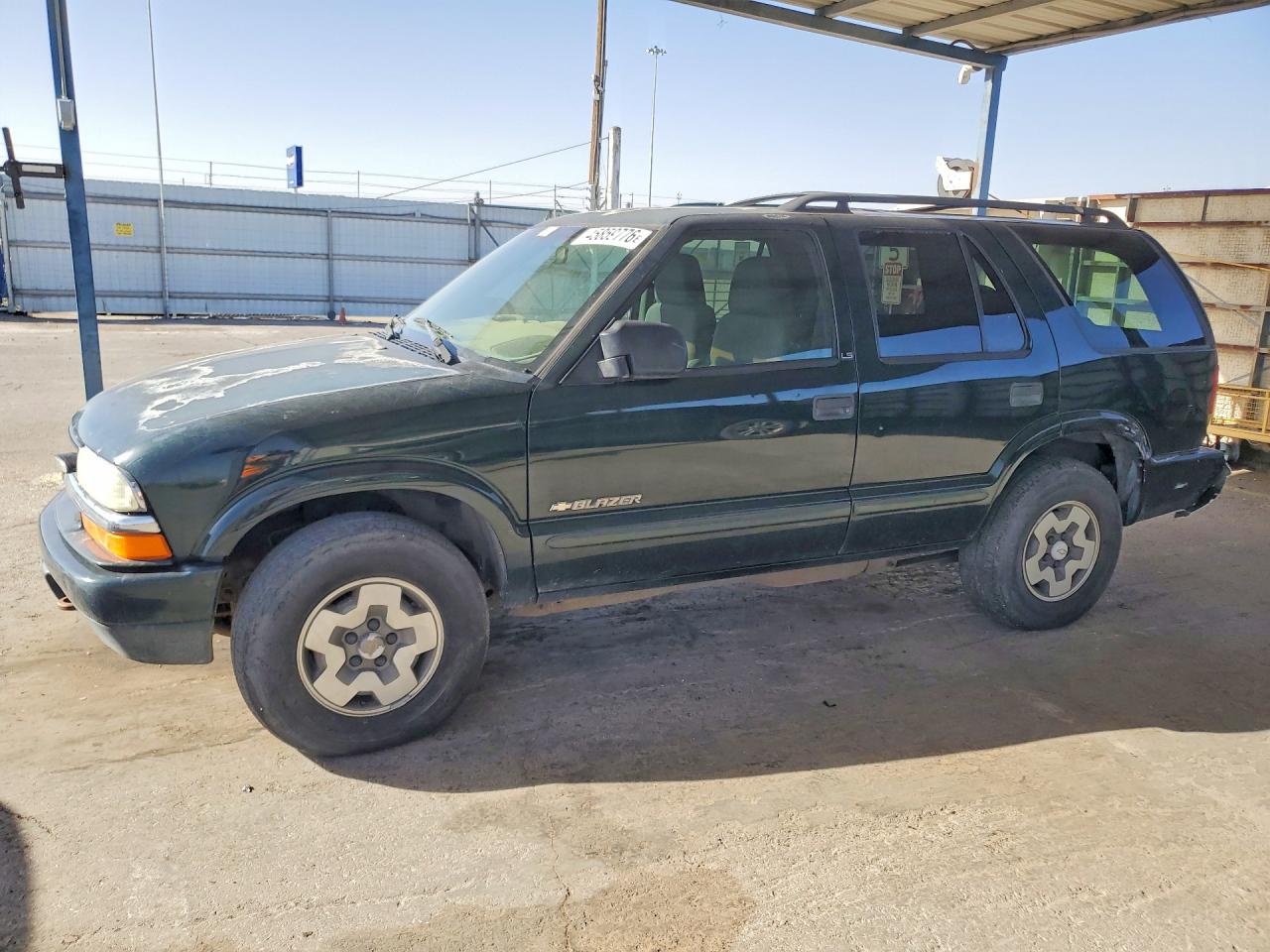 Salvage Chevrolet Blazer Image