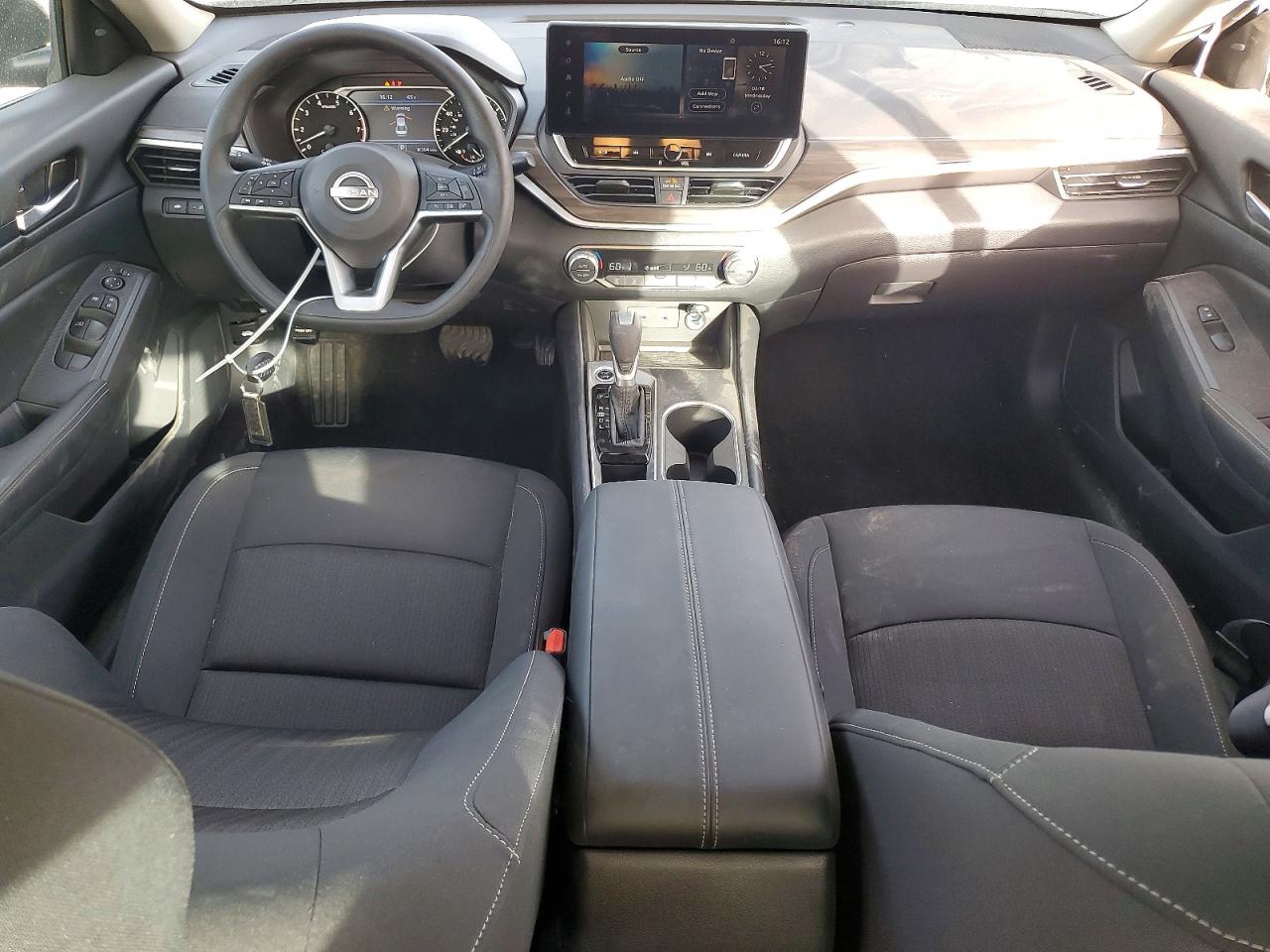 Nissan Altima Sv