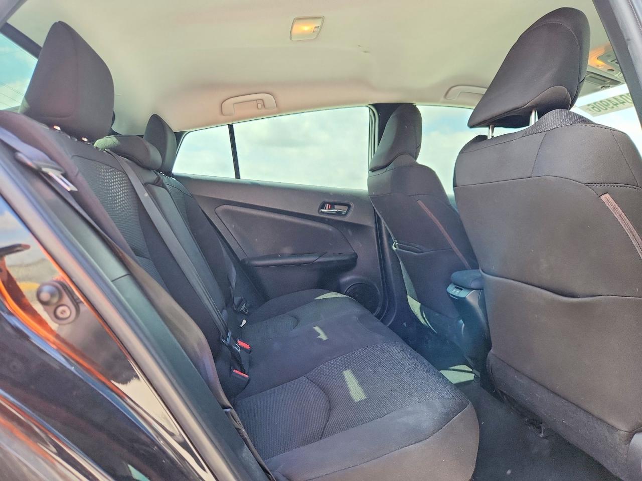 Toyota Prius Le