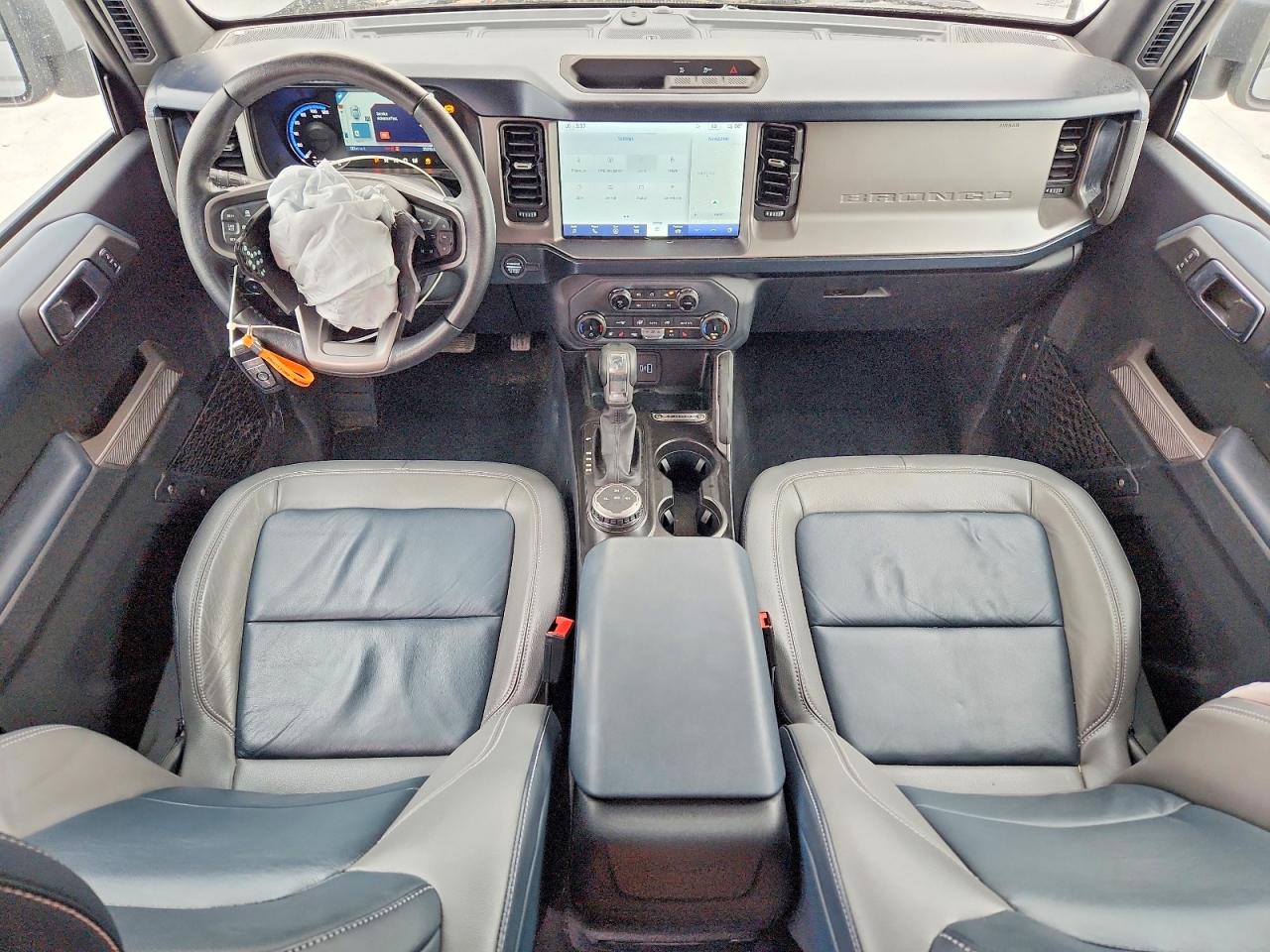 Ford Bronco Base