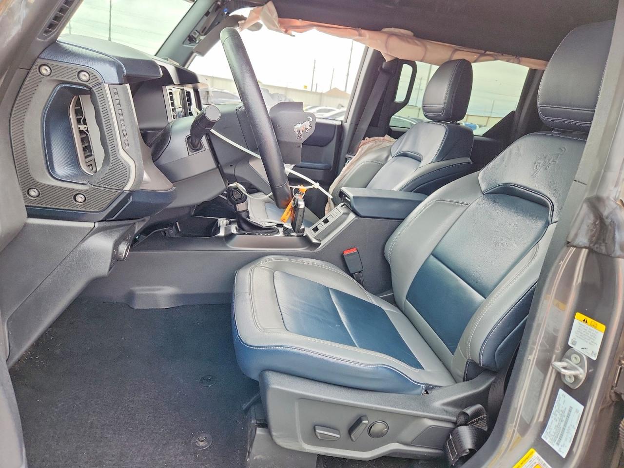 Ford Bronco Base
