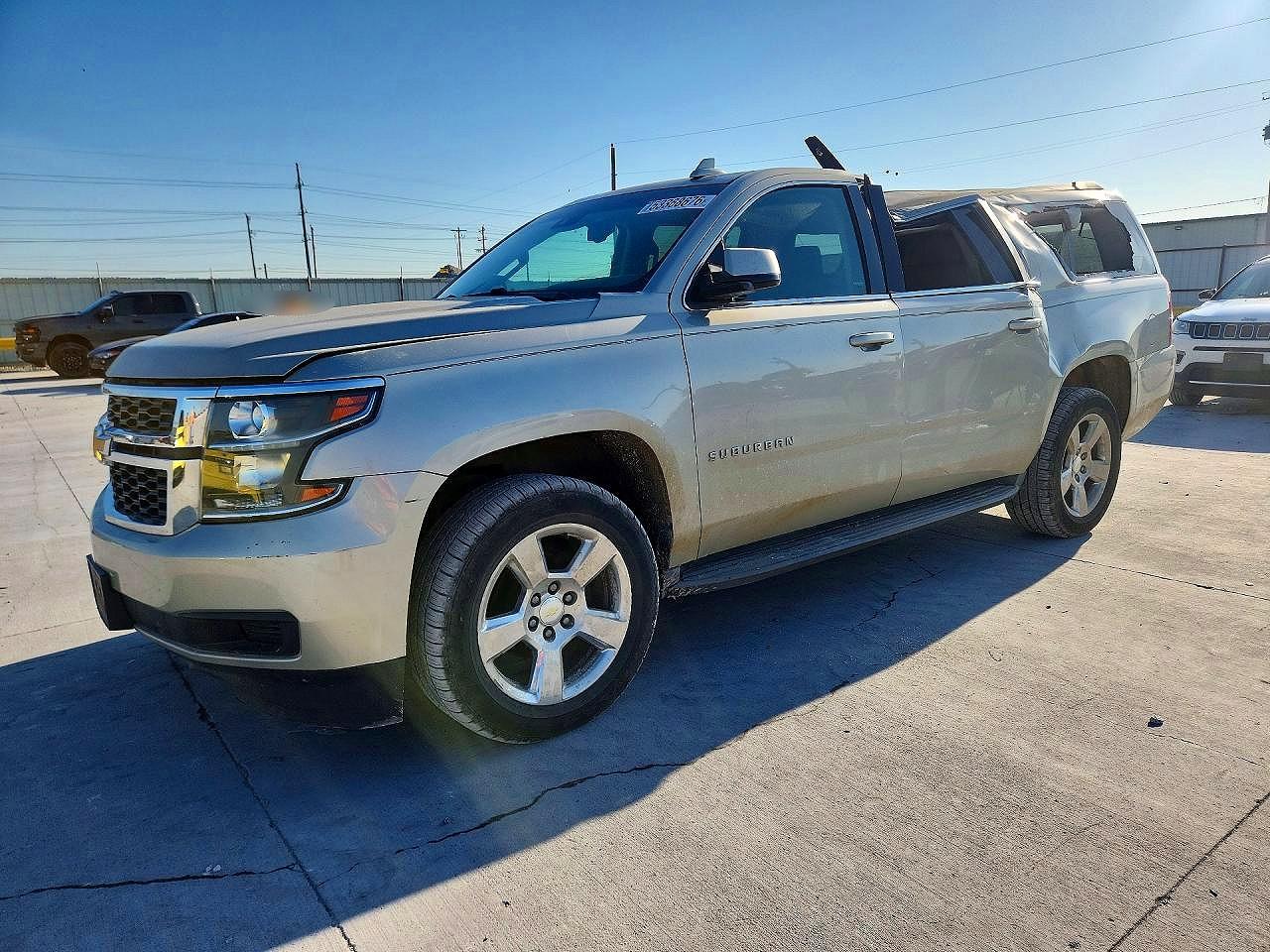 Salvage Chevrolet Suburban Image