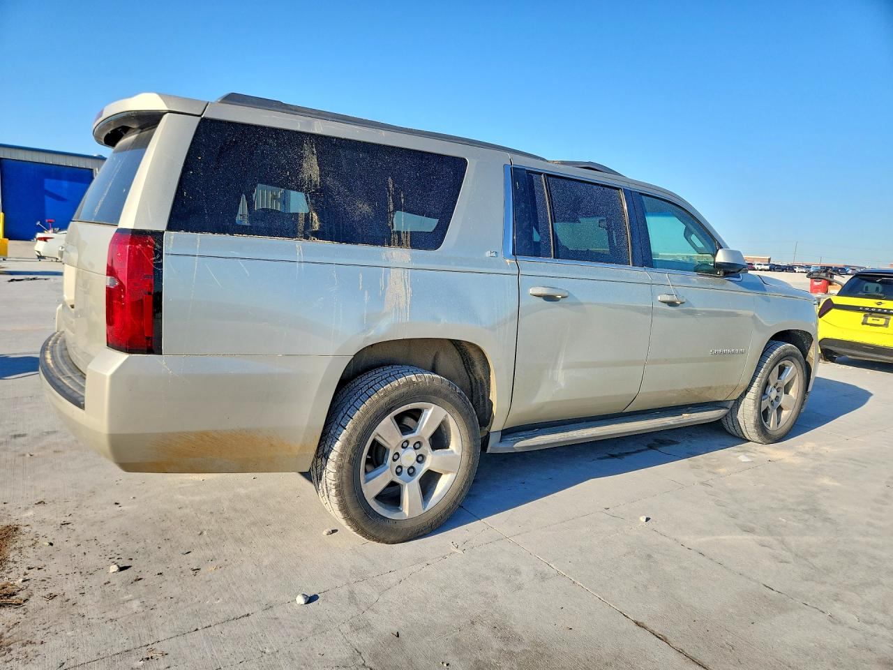 Chevrolet Suburban C1500 Lt