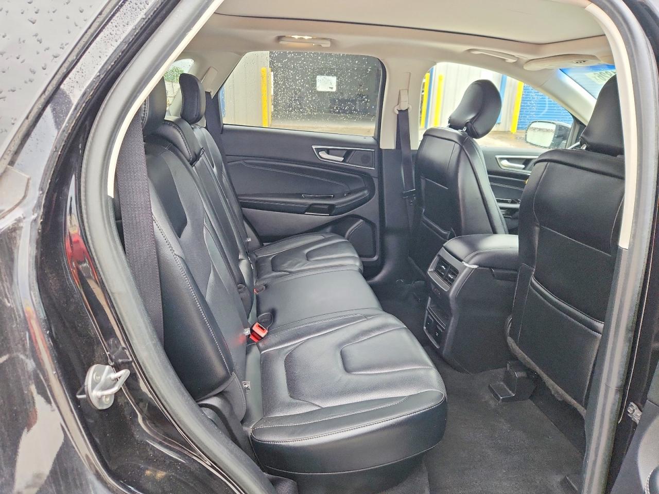 Ford Edge Titanium