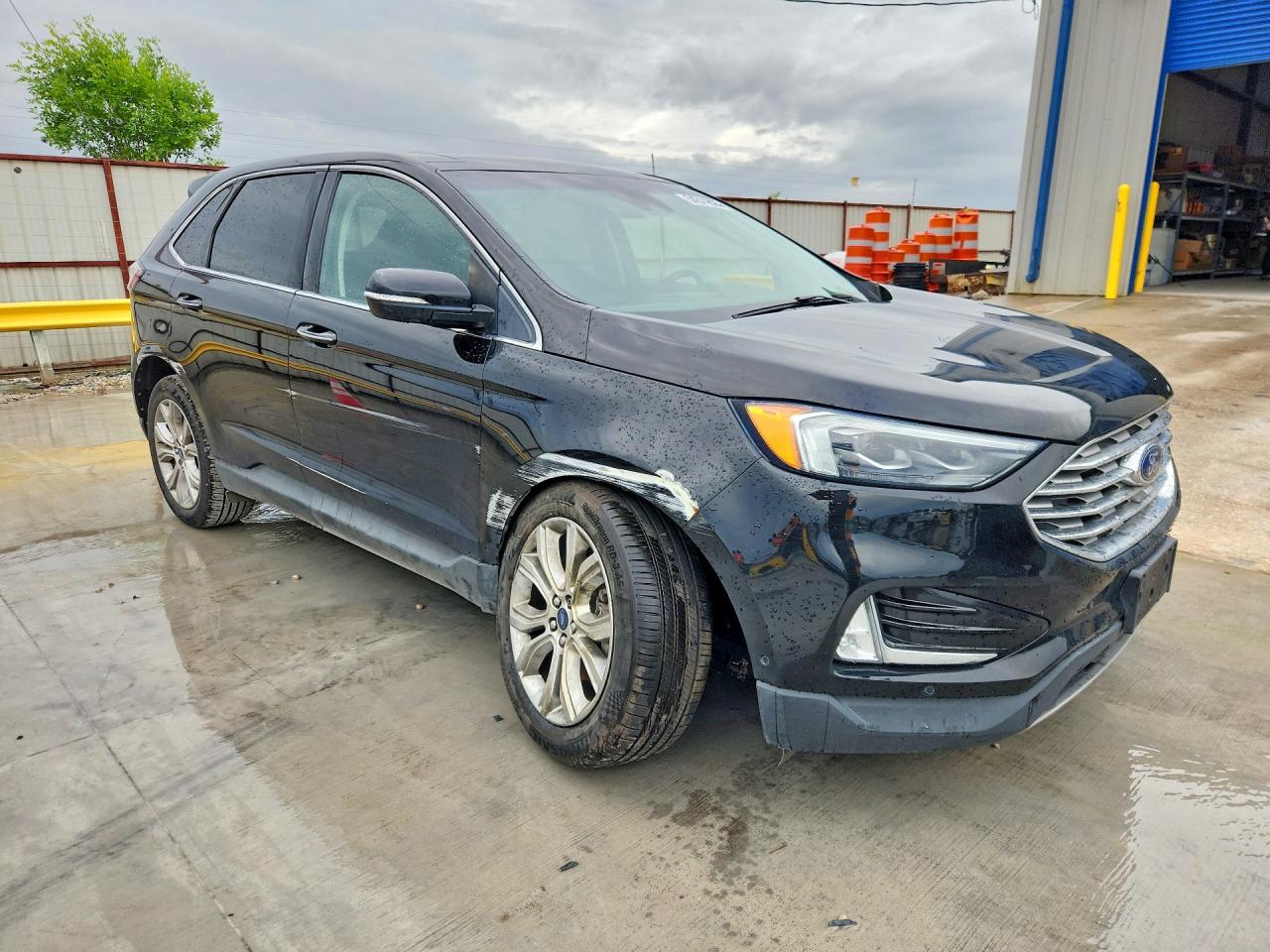 Ford Edge Titanium