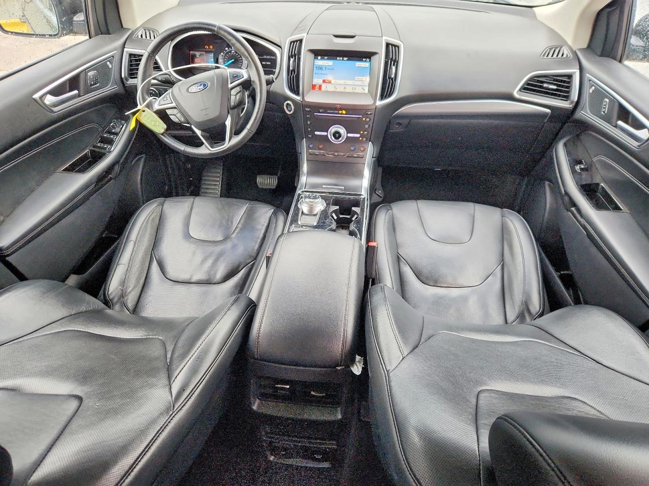 Ford Edge Titanium