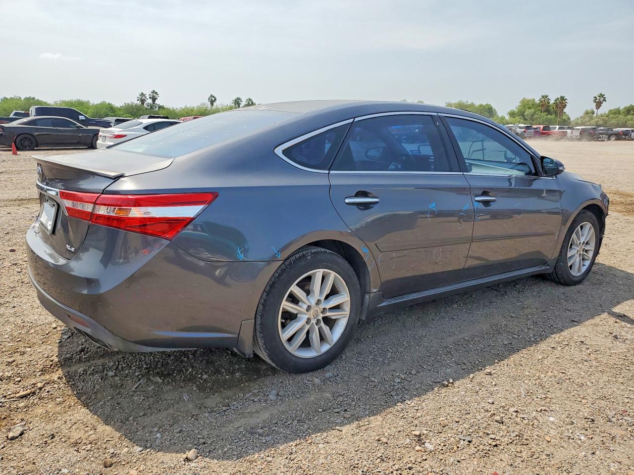 Toyota Avalon Xle