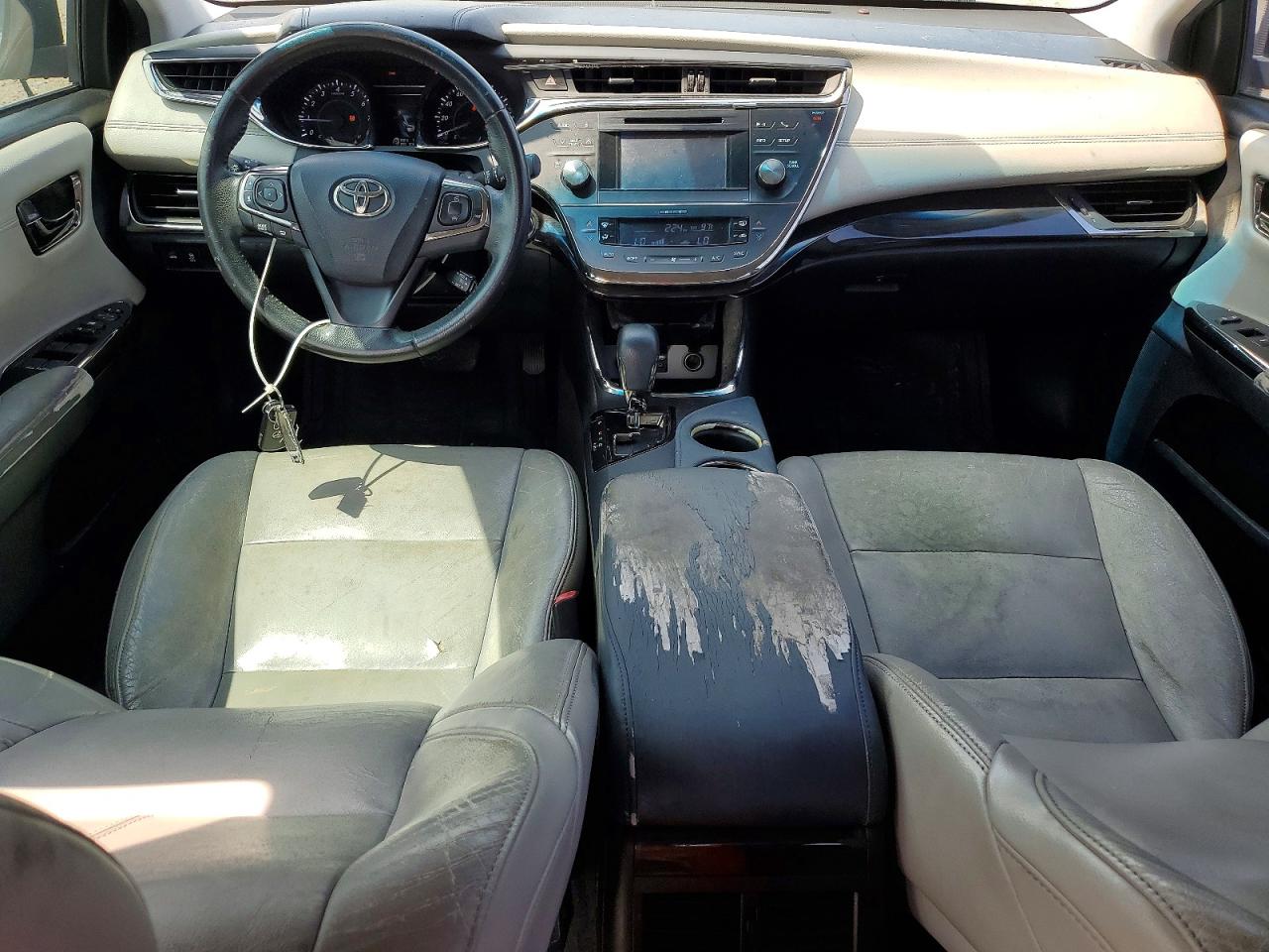 Toyota Avalon Xle