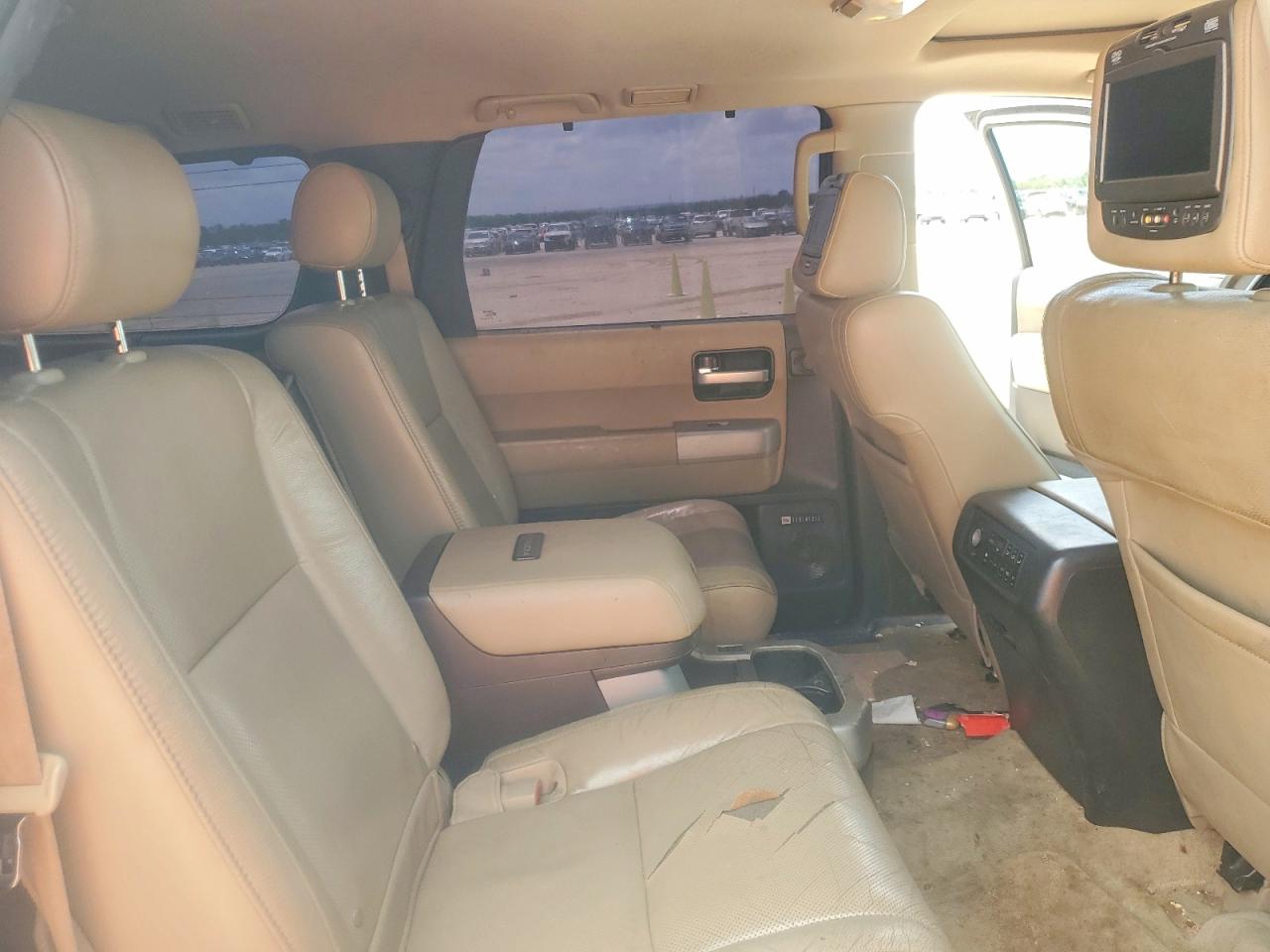 Toyota Sequoia Platinum