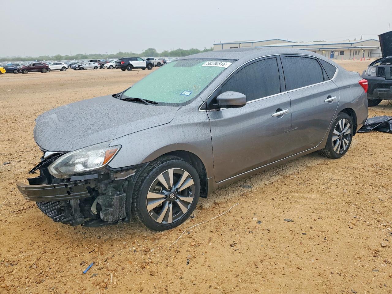 Salvage Nissan Sentra Image