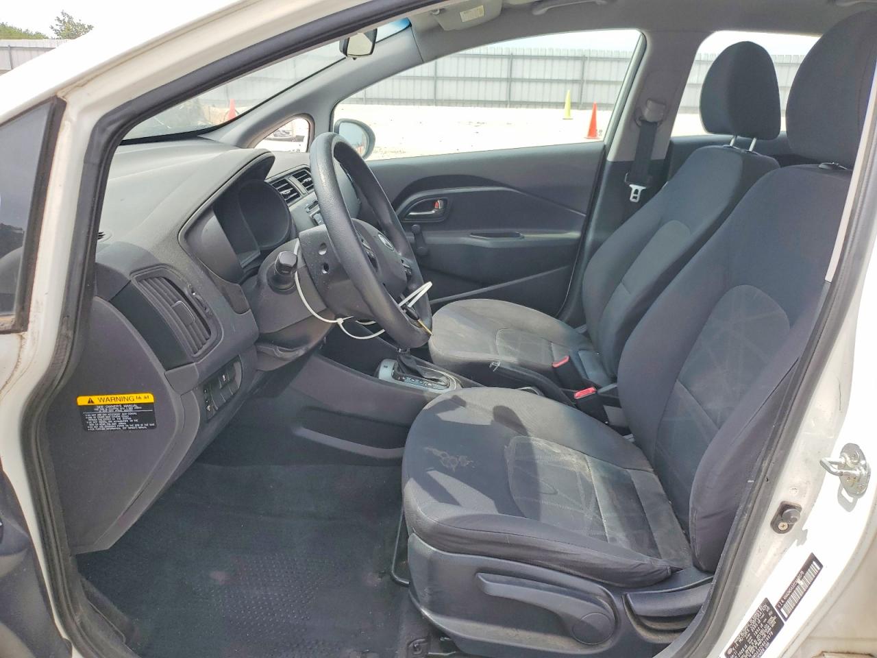 Kia Rio Lx
