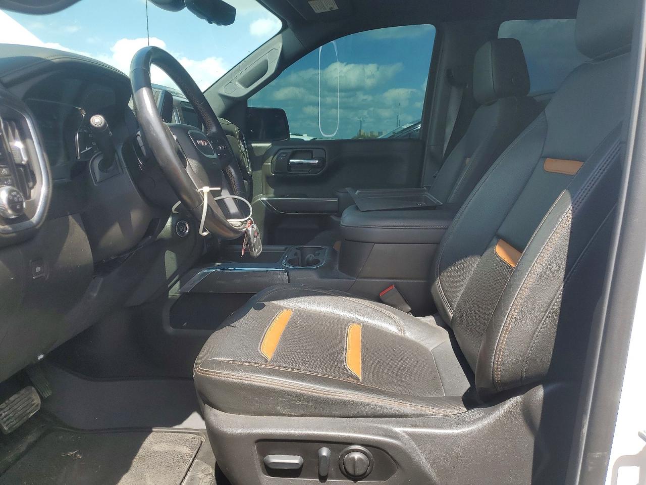 GMC Sierra K1500 At4