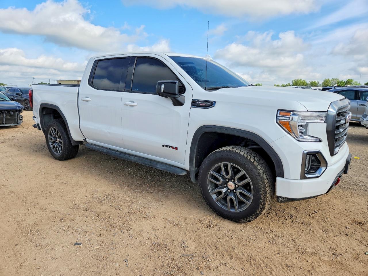 GMC Sierra K1500 At4