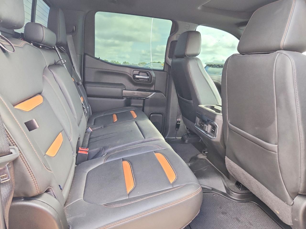 GMC Sierra K1500 At4