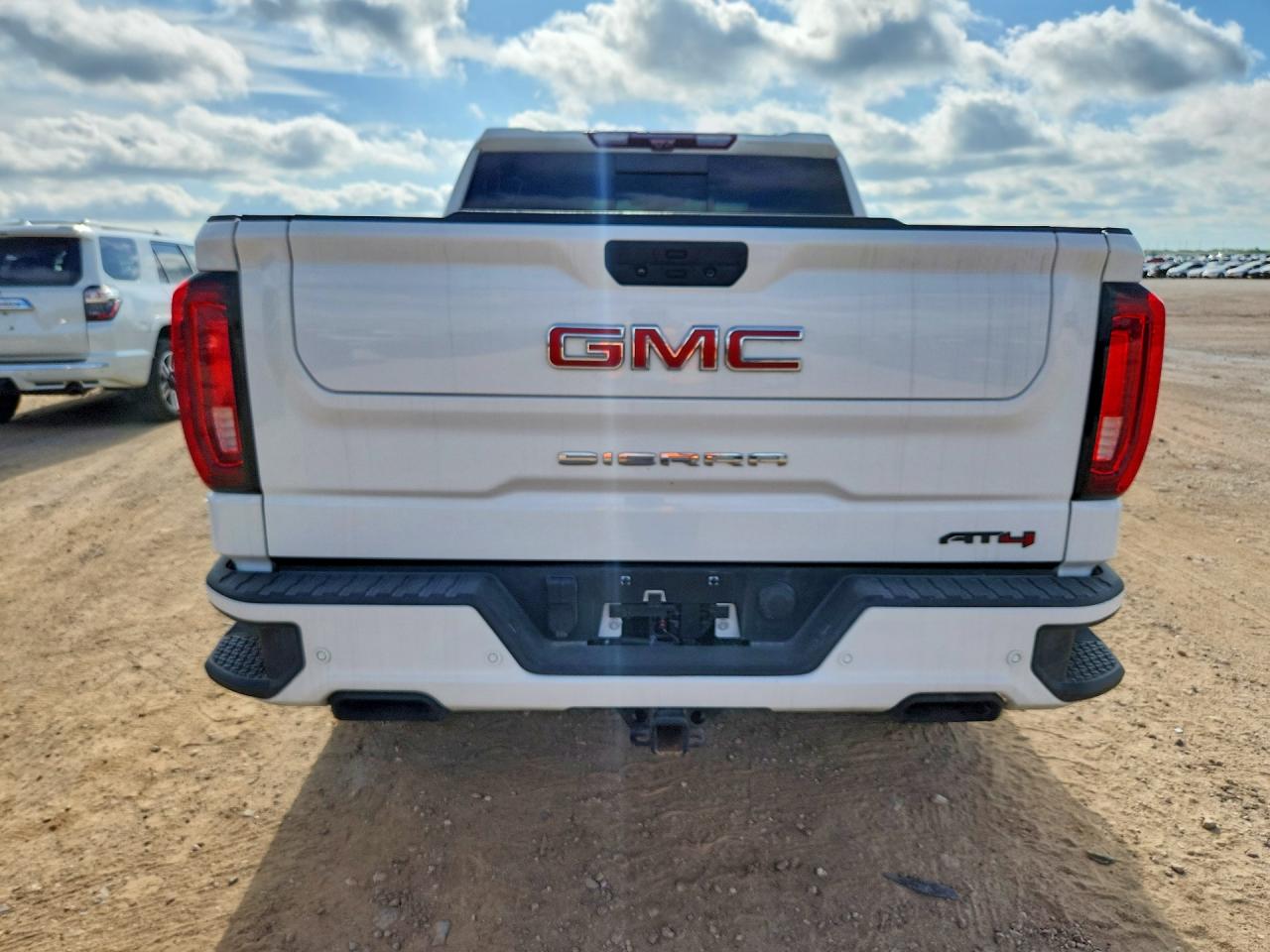 GMC Sierra K1500 At4