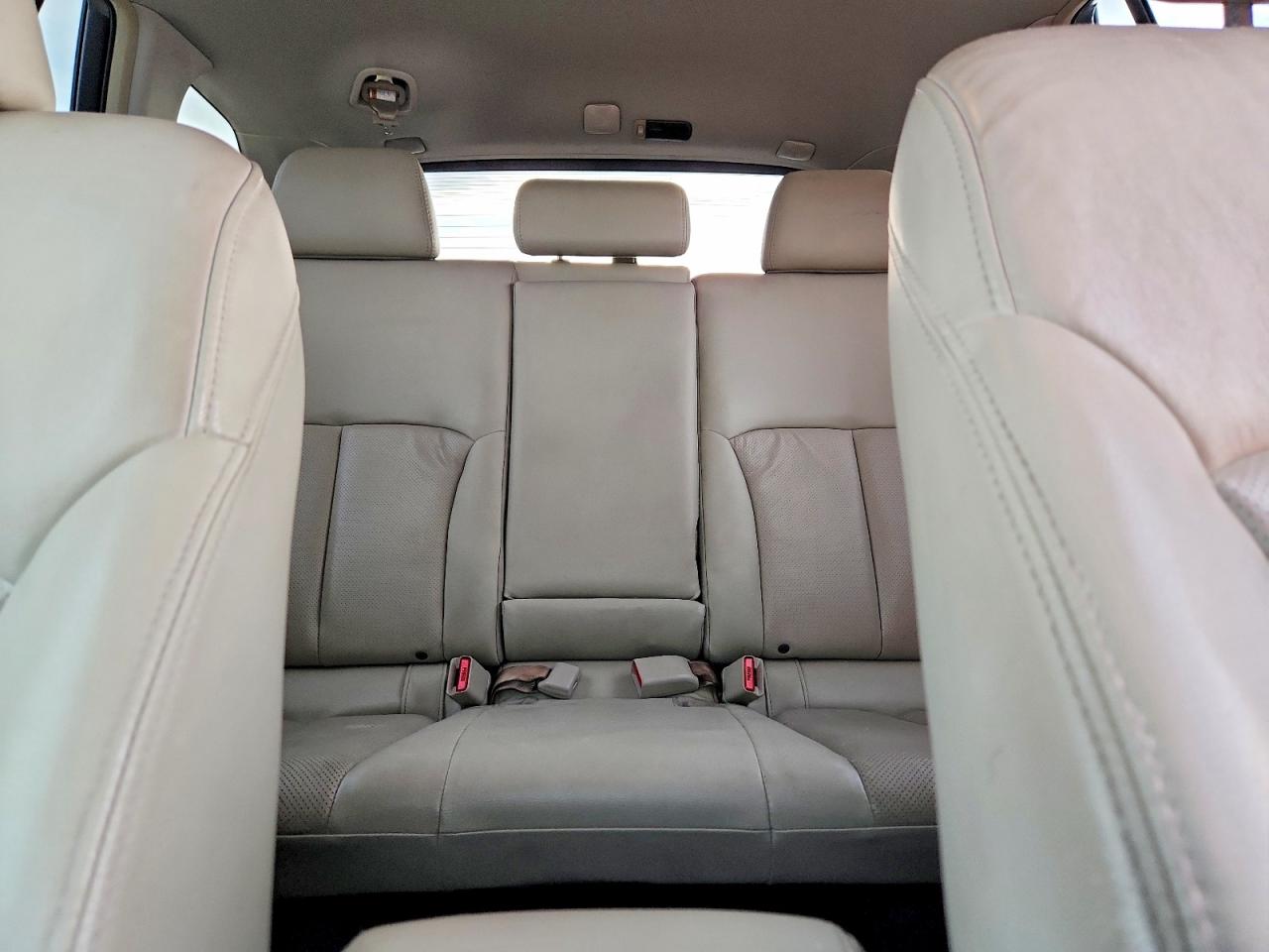 Subaru Outback 3.6r Limited