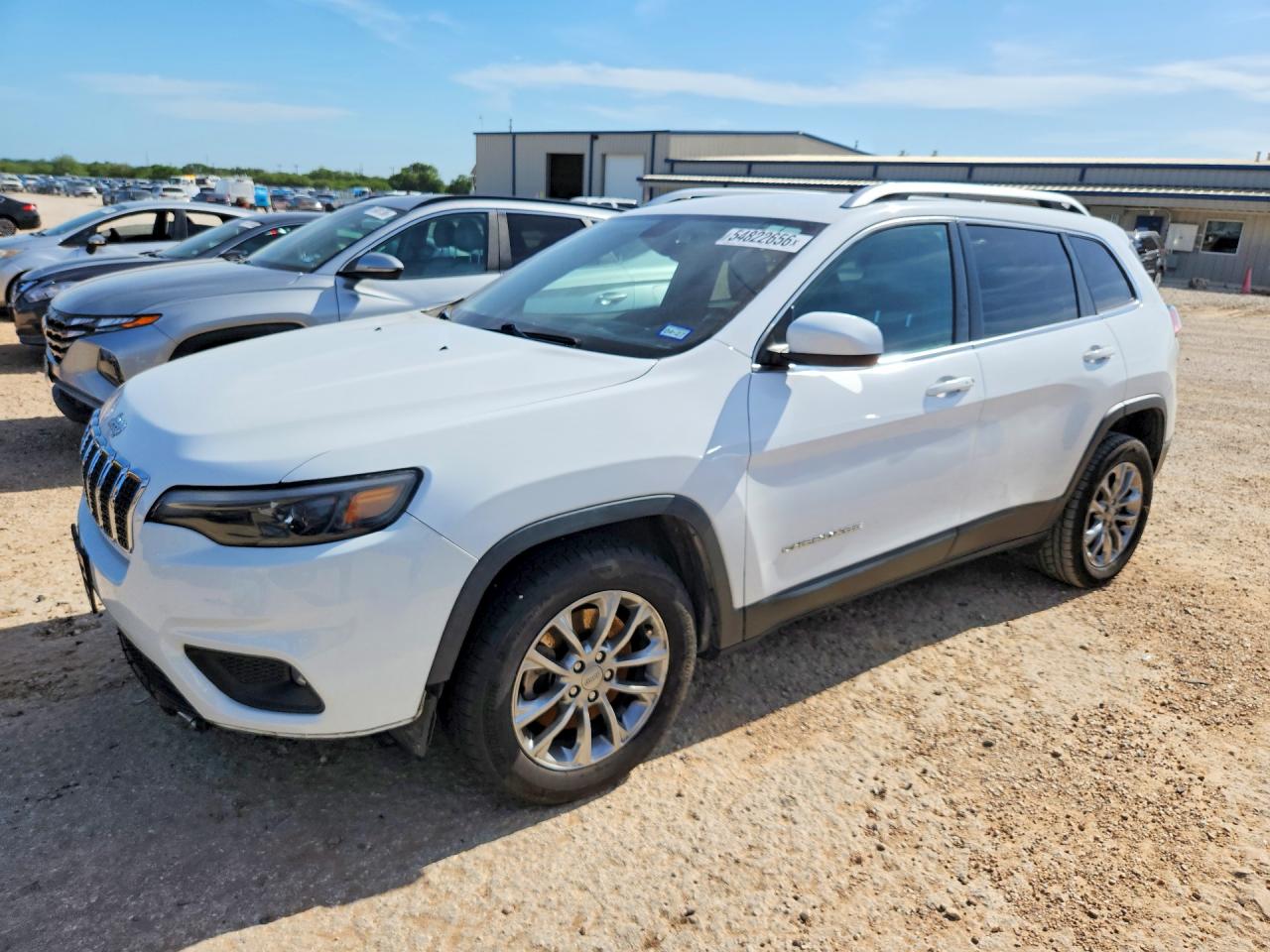Salvage Jeep Cherokee Image