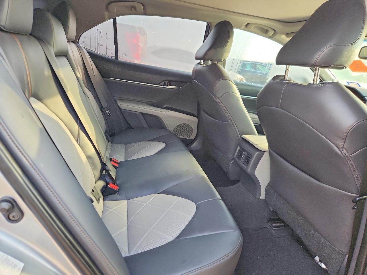 Toyota Camry Xle