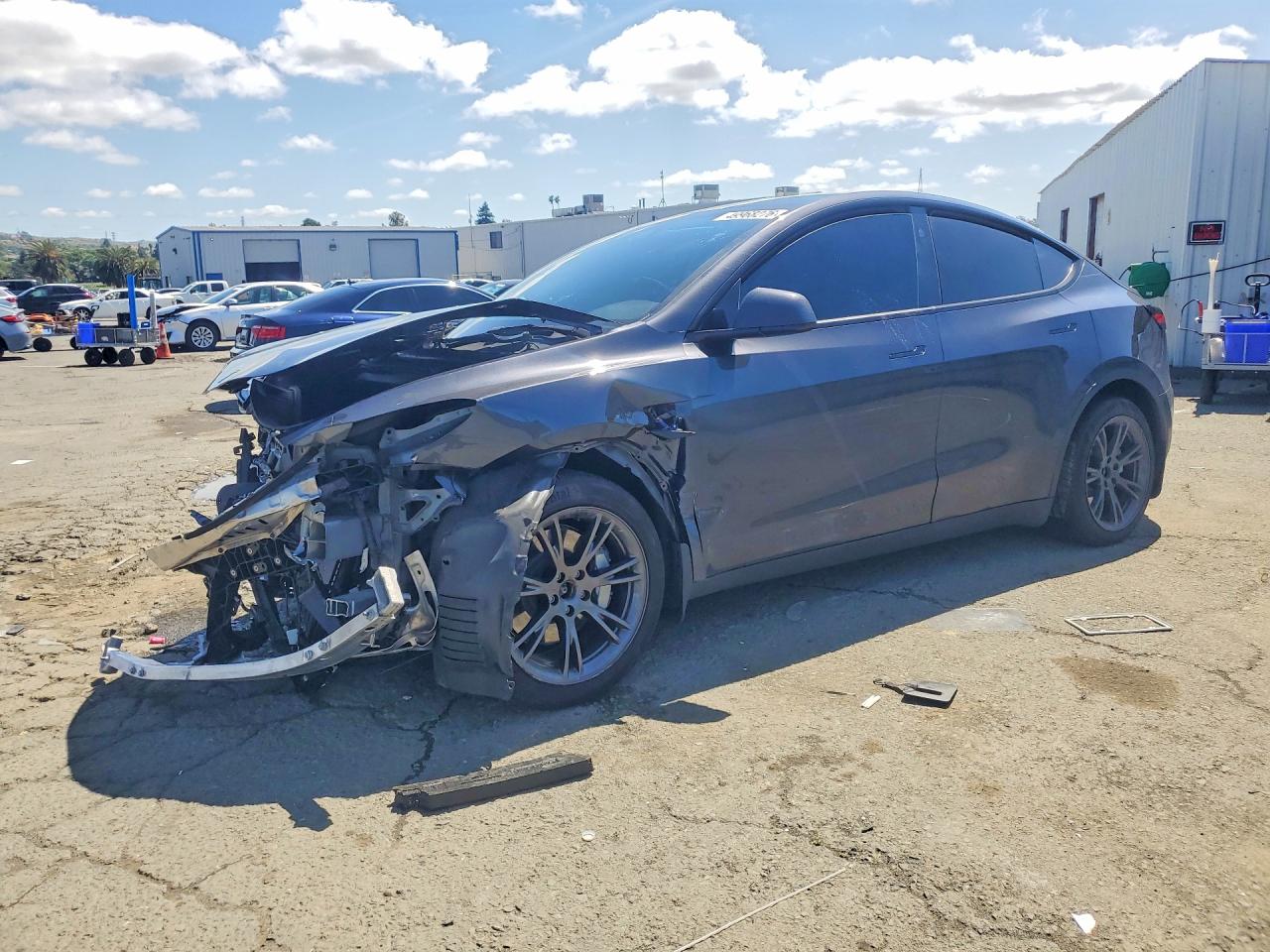 Salvage Tesla Model Y Image