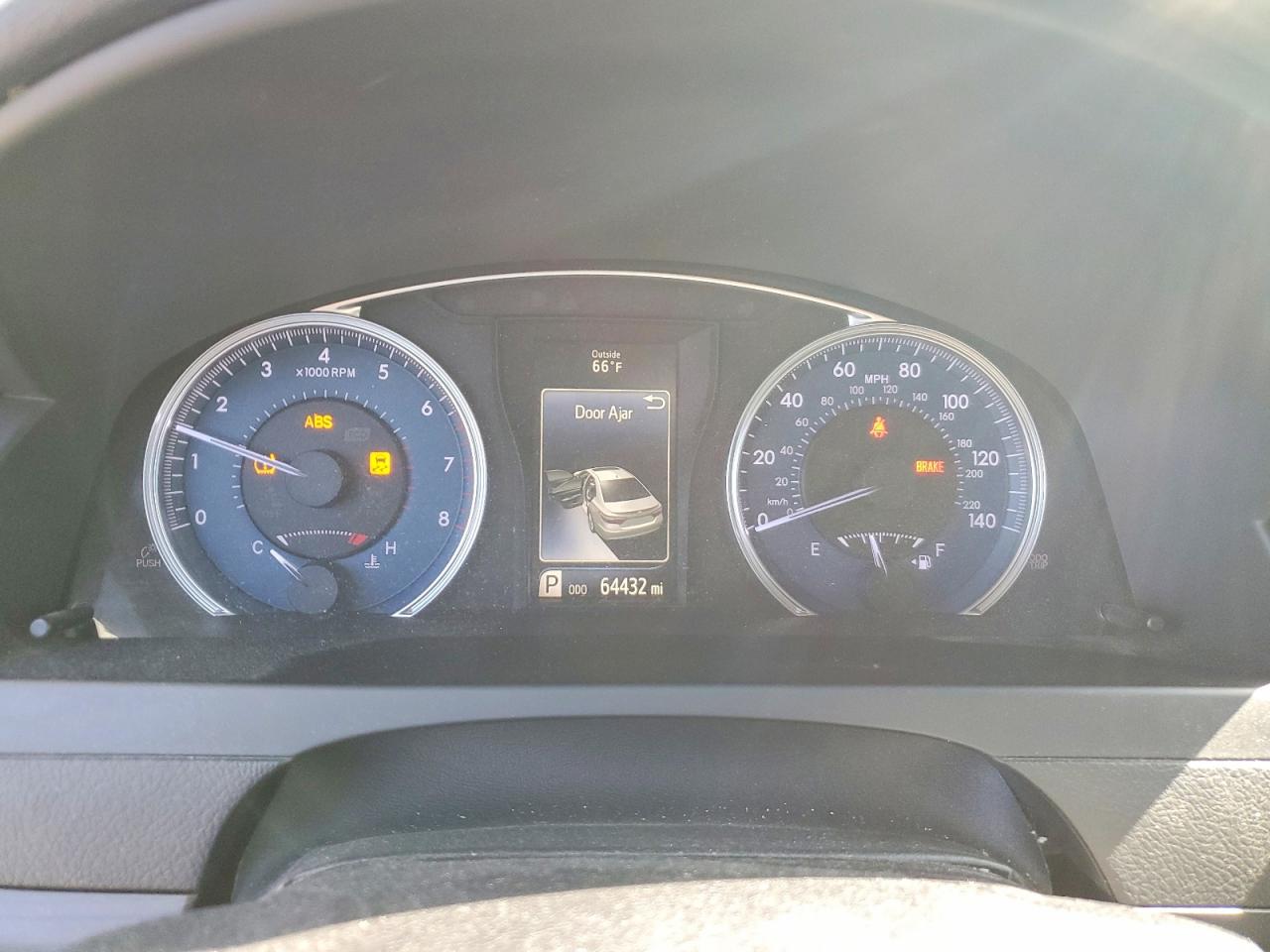 Toyota Camry Le