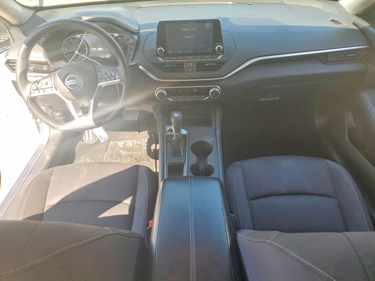 Nissan Altima S