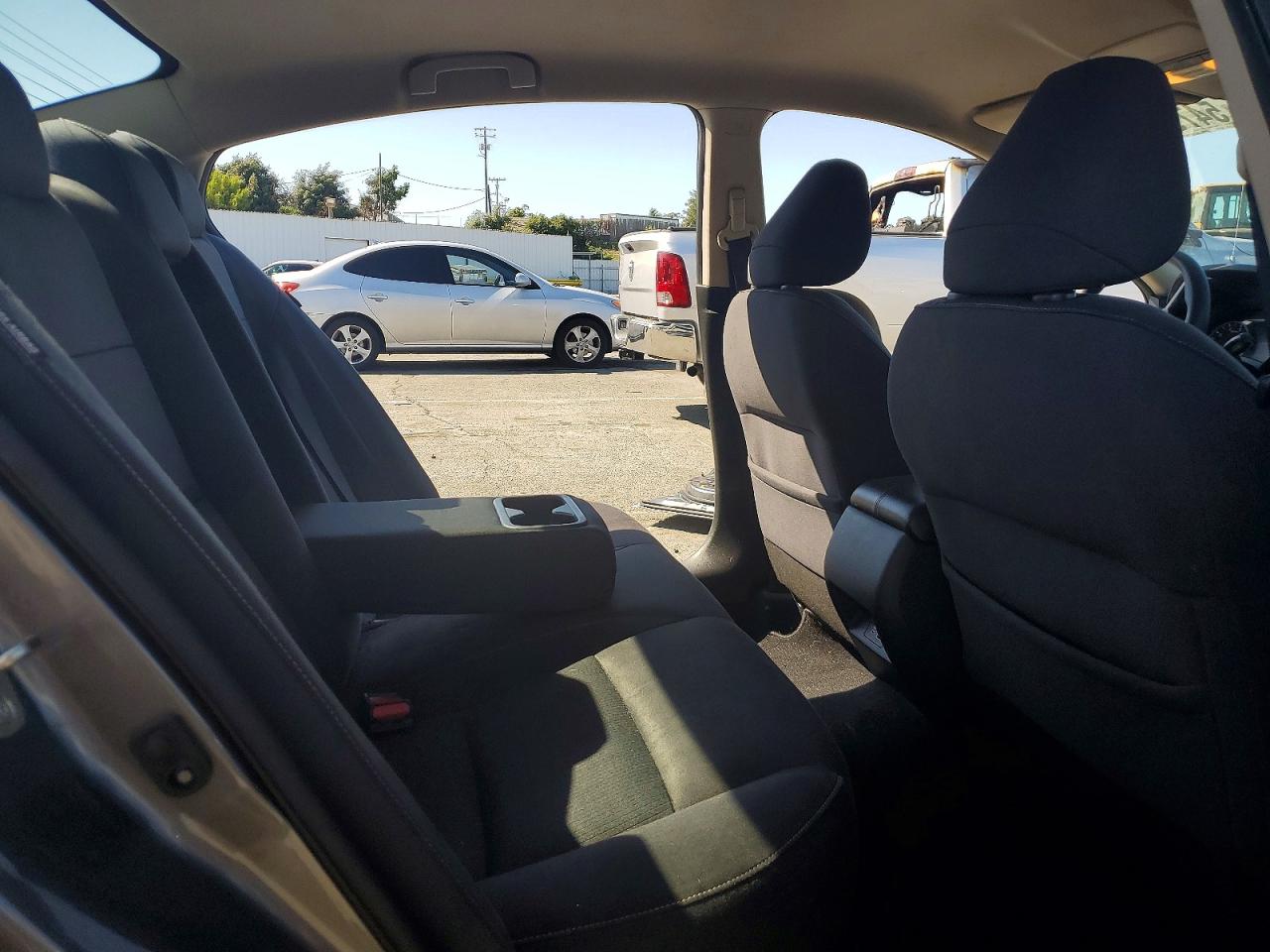 Nissan Altima S