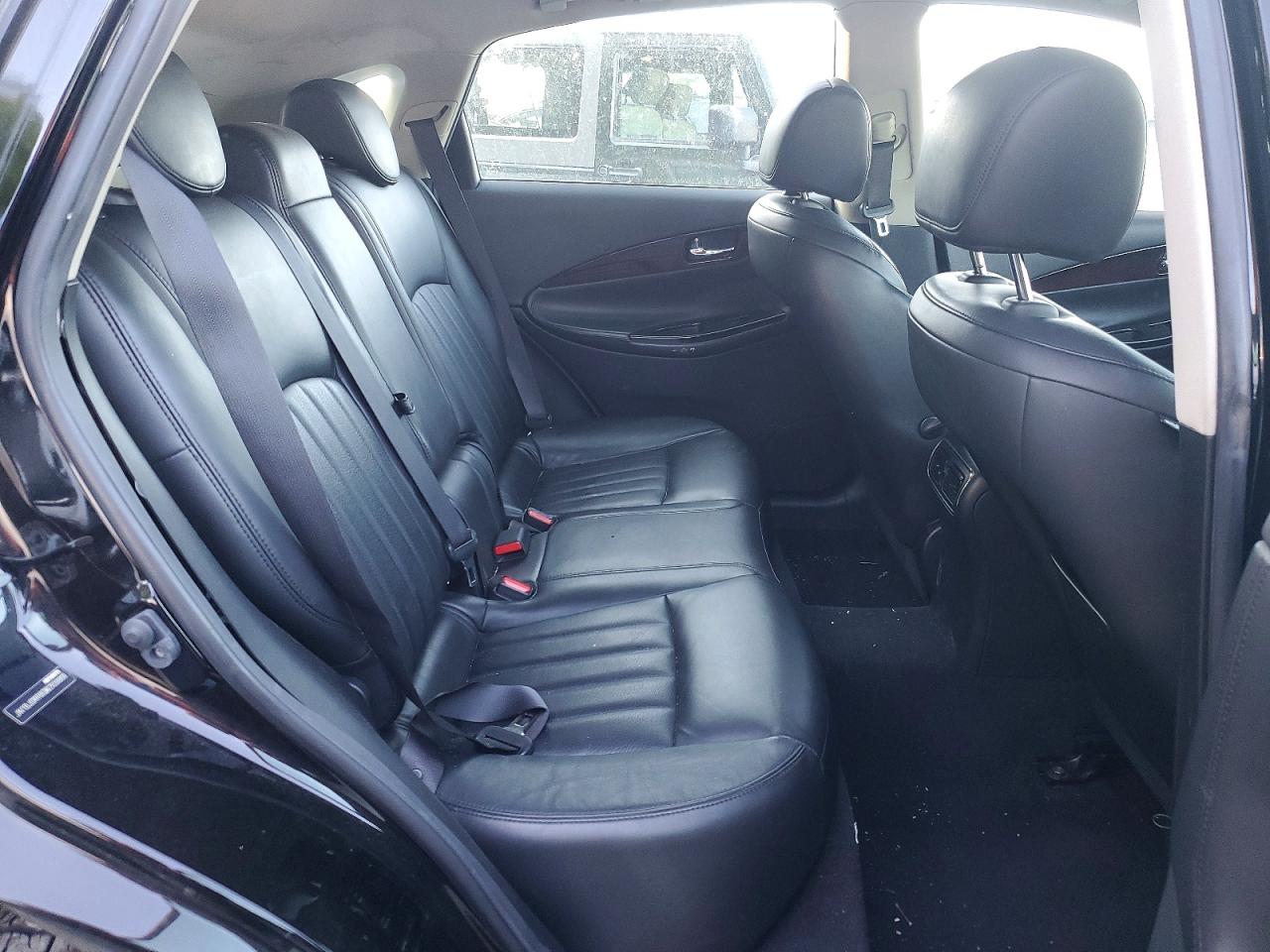 INFINITI Qx Base