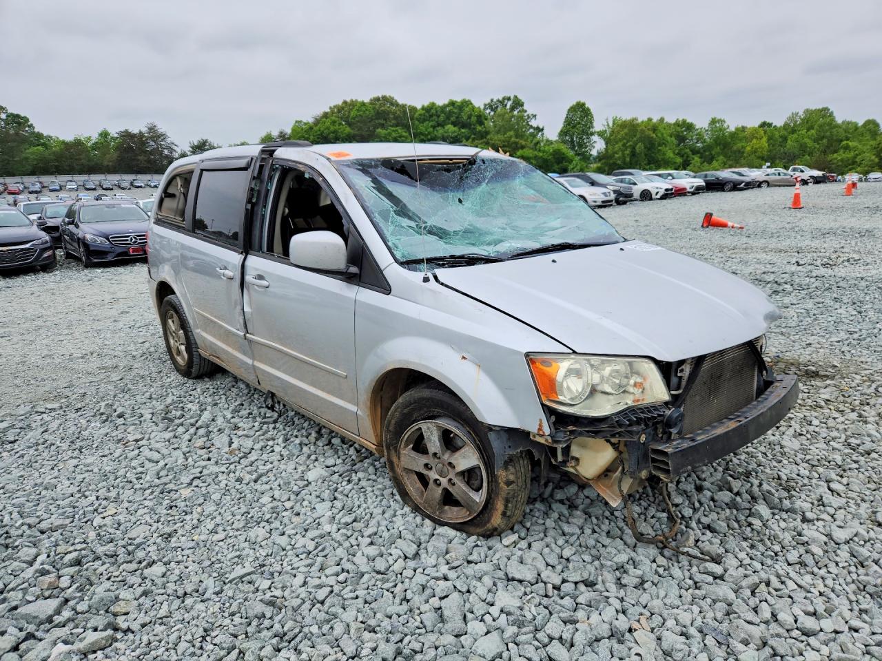 Dodge Caravan Sxt