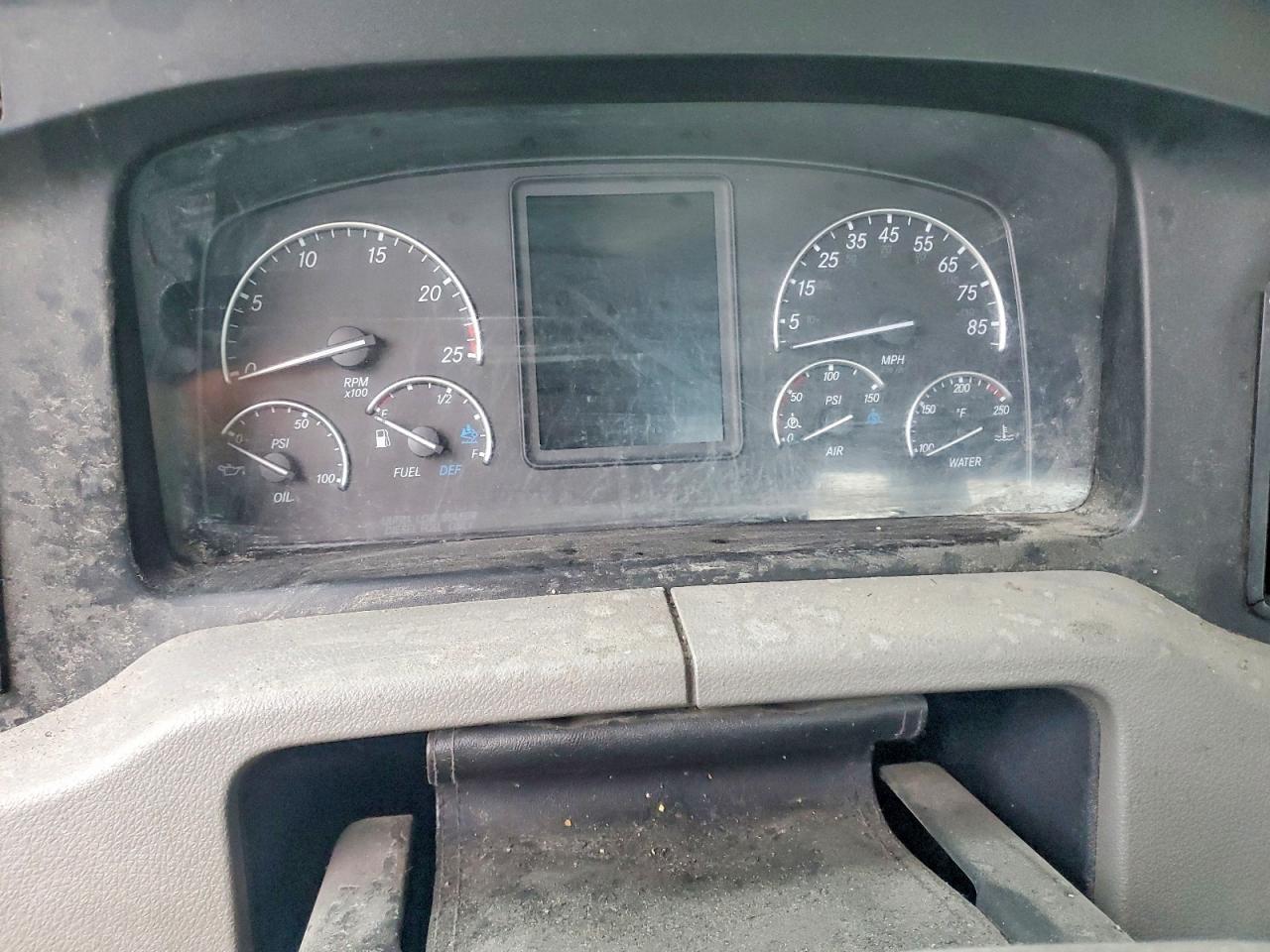 Freightliner Cascadia 116