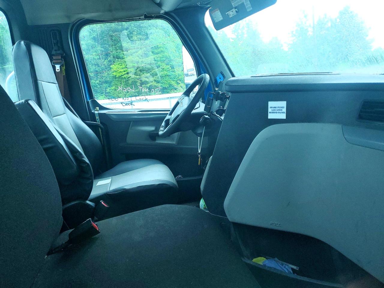 Freightliner Cascadia 116