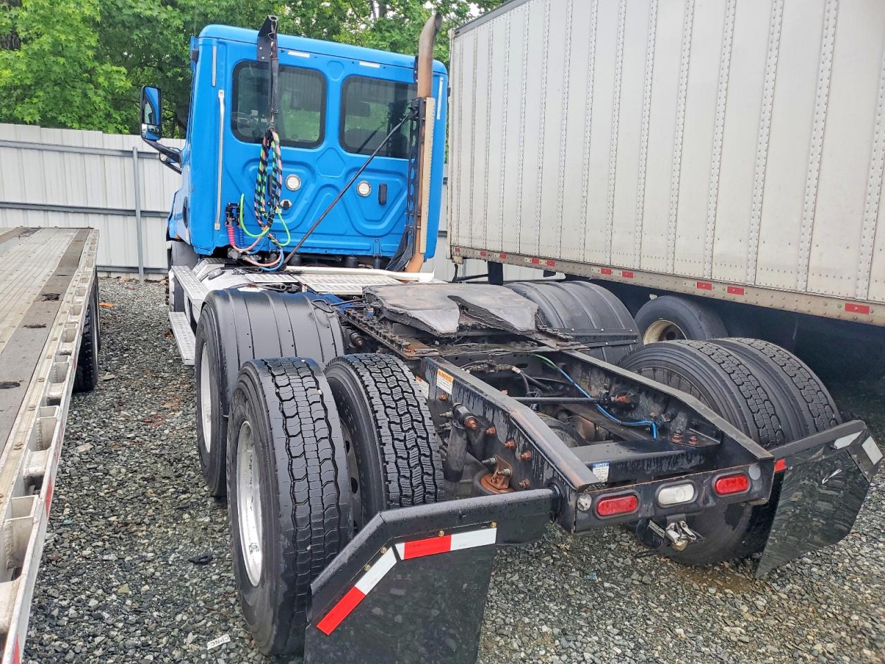 Freightliner Cascadia 116