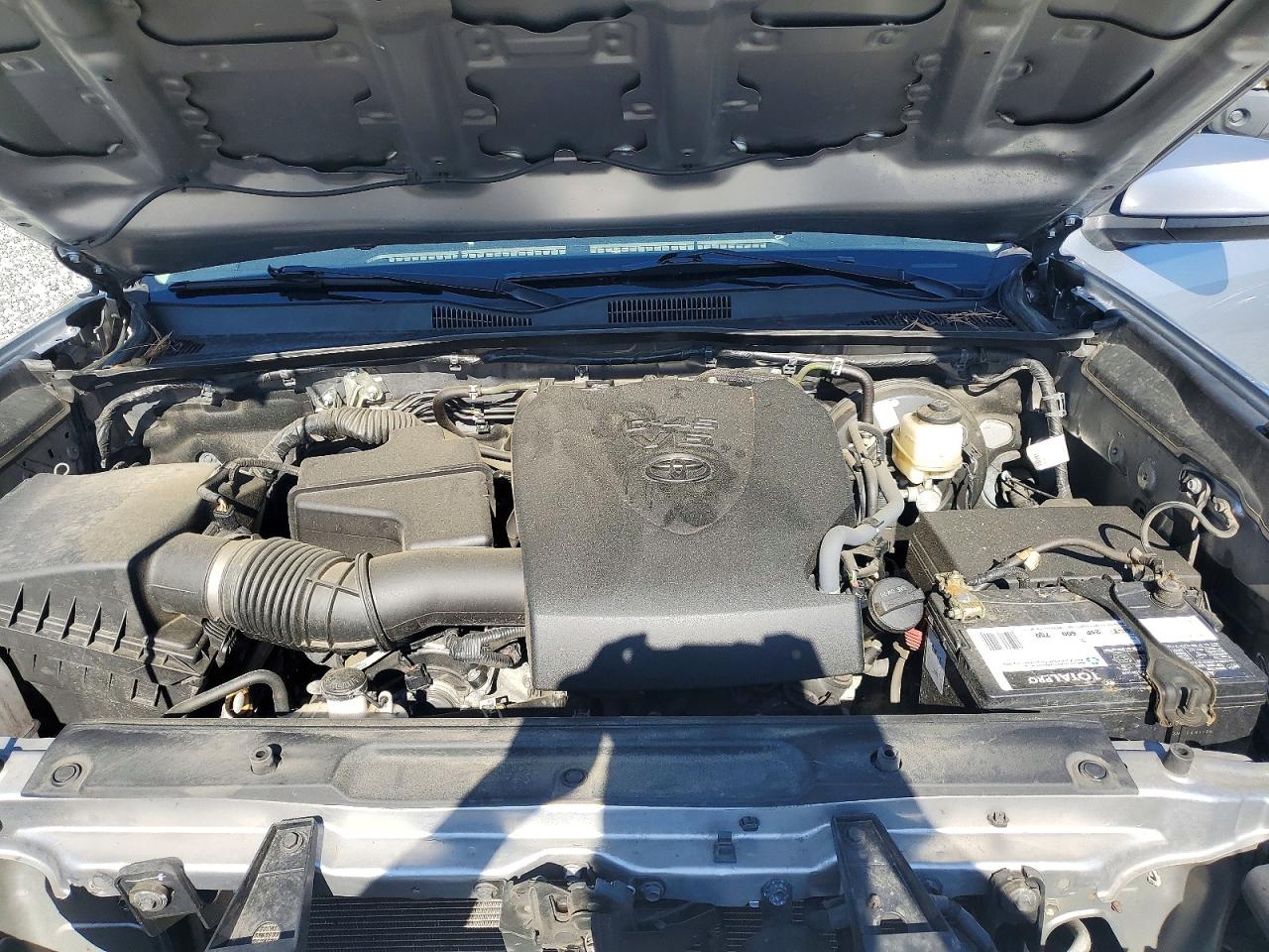 Toyota Tacoma Sr5 V6