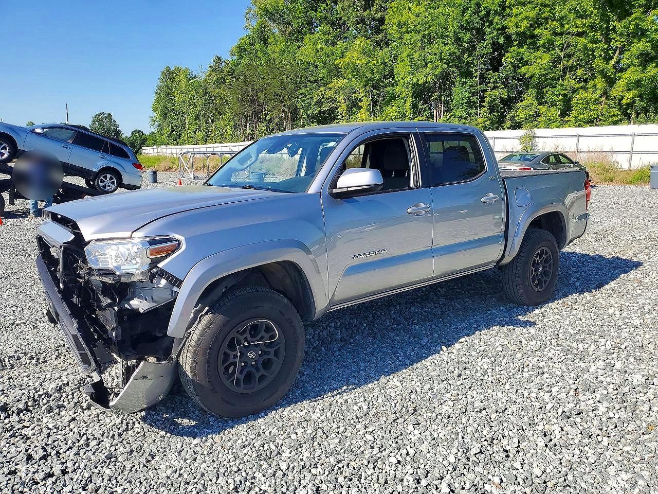 Salvage Toyota Tacoma Image