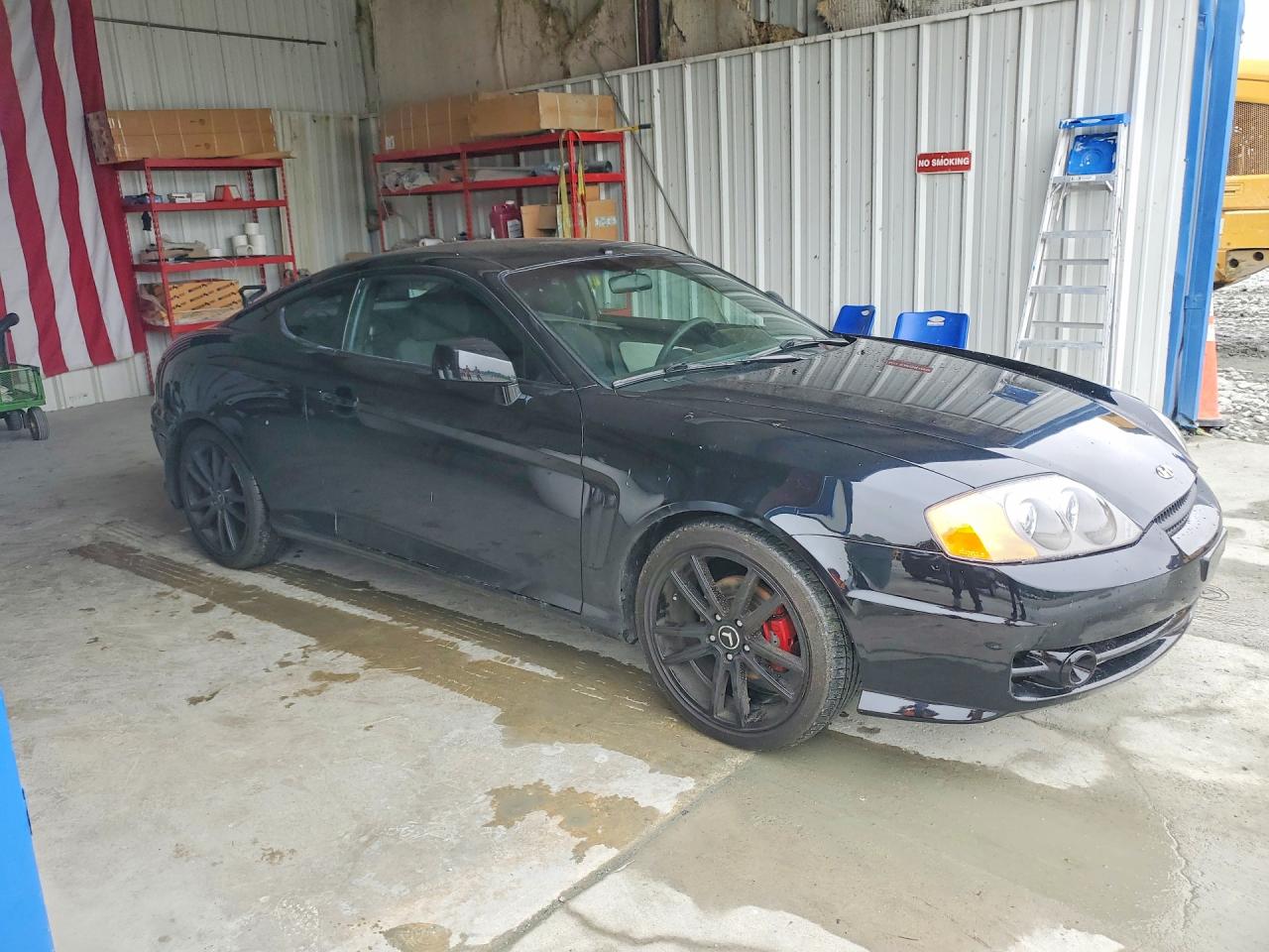 Hyundai Tiburon Base